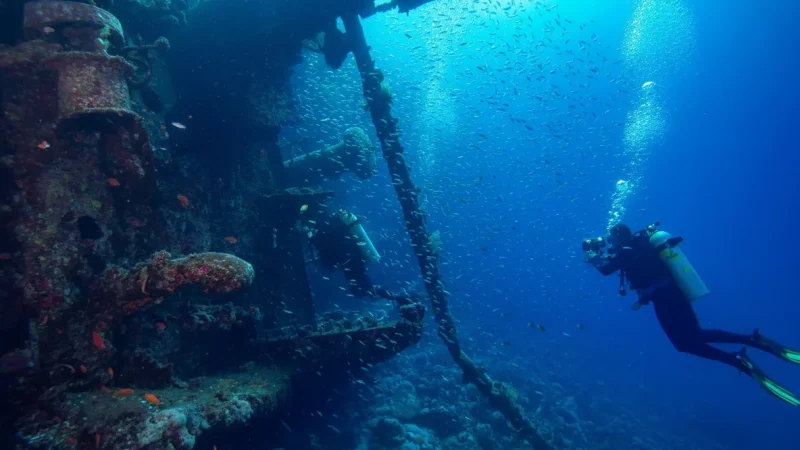 06) Underwater Shipwrecks(5)