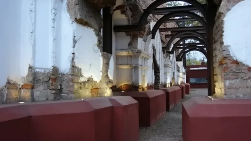 06. Mendoza Cathedral Ruins – Historic site(1)