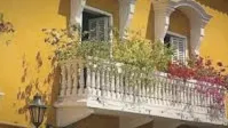 07 Historic Balconies – Traditional architecture(6)