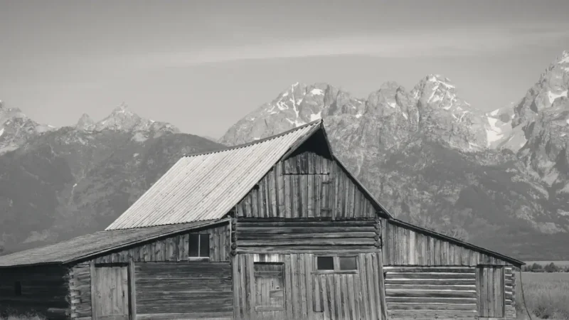 07) Mormon Row Historic District(4)