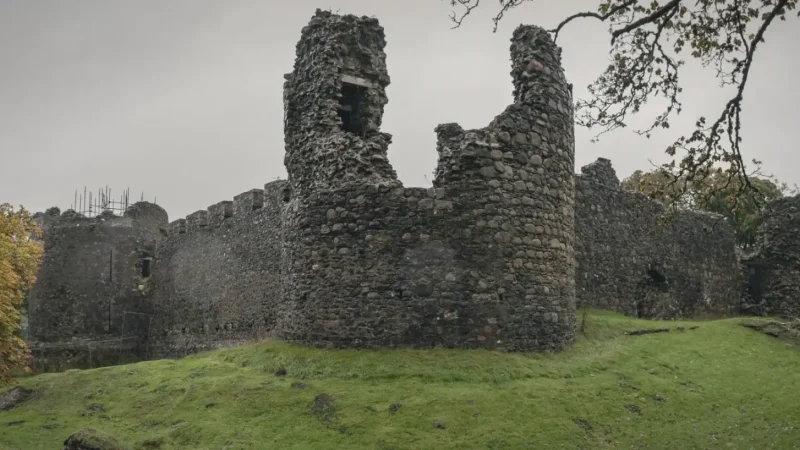 07) Old Inverlochy Castle(3)