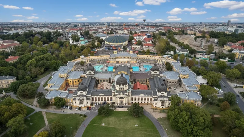 07) Széchenyi Thermal Bath(2)