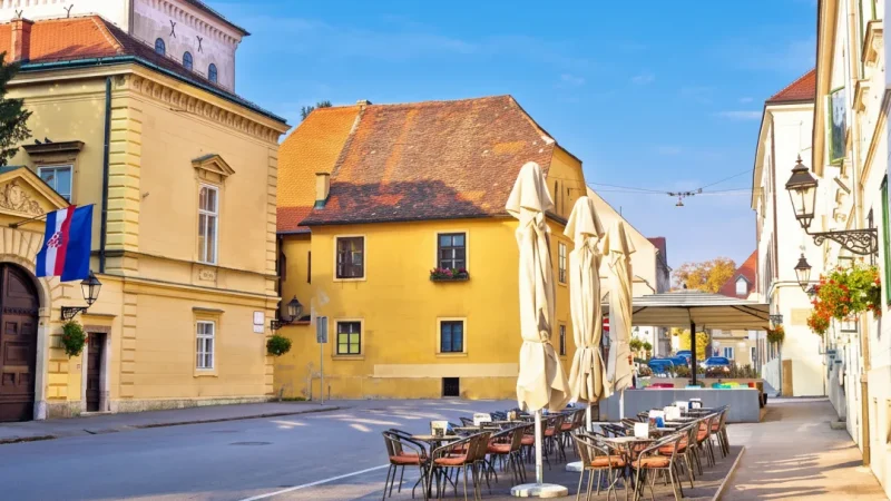 Upper Town Access Routes