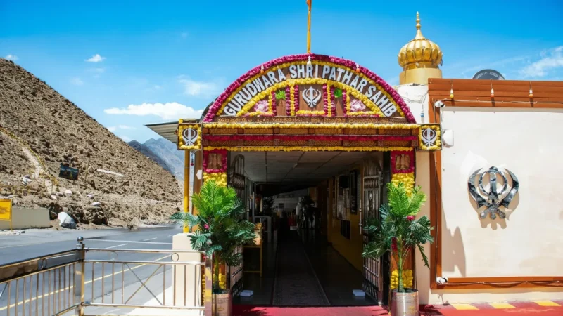 07. Gurudwara Pathar Sahib – A revered Sikh shrine_(1)