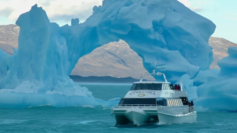 07. River Crossings – Glacial water views(6)