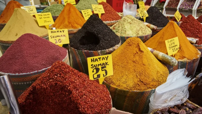07. Spice Bazaar – Traditional market offering herbs and sweets_(1)