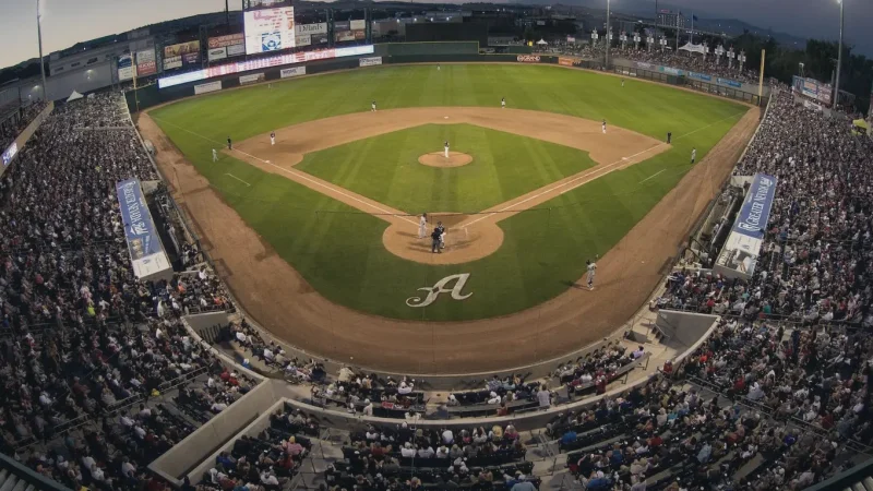 08) Greater Nevada Field(3)