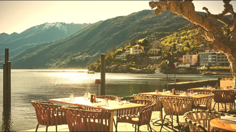 08 Lakeside Cafés(1)