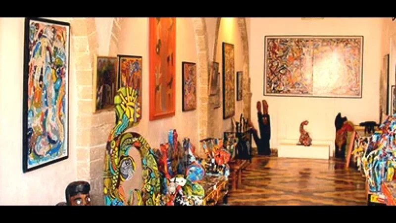 08) Local Art Galleries(3)