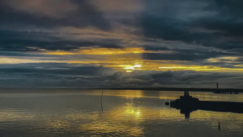 08) Lough Neagh(1)