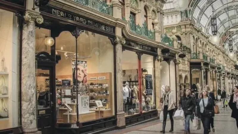 08) Victoria Quarter(4)