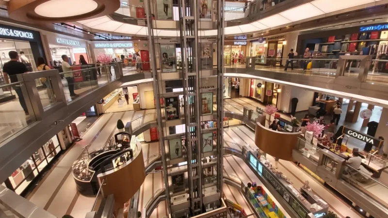 08. City's Ni■anta■■ Mall – Boutique shopping center_(1)