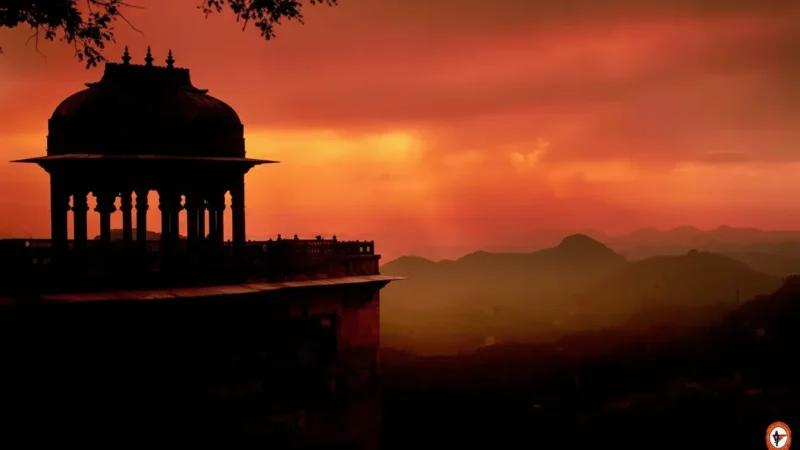 08. Sajjangarh (Monsoon Palace) – A hilltop palace with sunset views_(3)