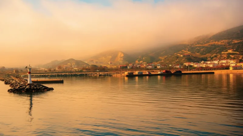 08. Salt Lake (Tuz Gölü) – Natural saltwater lake_(4)