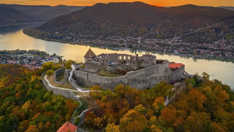 09) Danube Riverbanks(4)