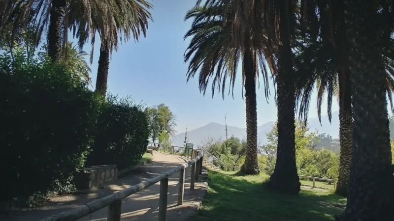 09 Parque Metropolitano – Large urban park and viewpoints_(2)