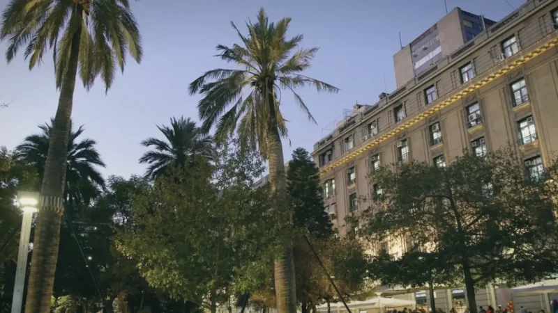 09 Plaza de la Constitución – Civic square near La Moneda_(4)