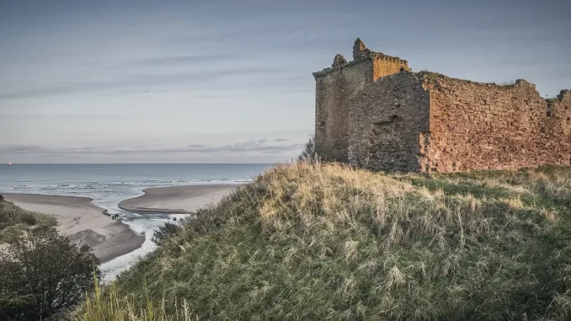 09) Red Castle(4)