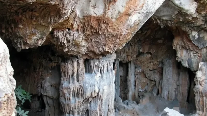 09. Beldibi Cave – Historic archaeological cave_(1)