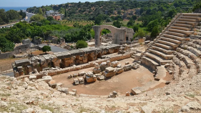 09. Elaiussa Sebaste Ancient City – Ruins of Roman structures_(2)