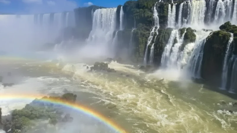 1 Iguazú Falls Viewpoints – Panoramic waterfall views(5)