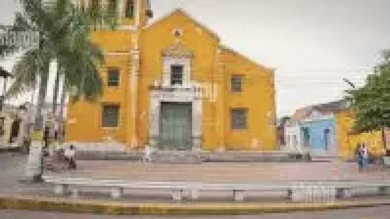 1 Plaza de la Trinidad – Main local gathering space(6)