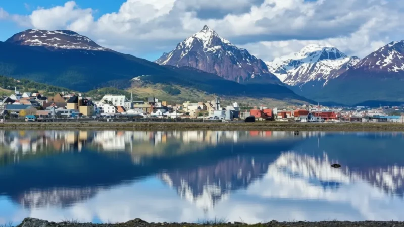 1 Ushuaia City Center – Local culture and views(6)