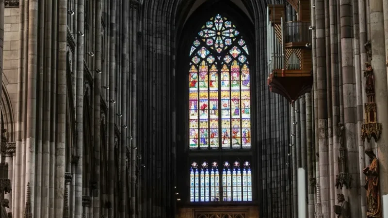 1. Cologne Cathedral(5)