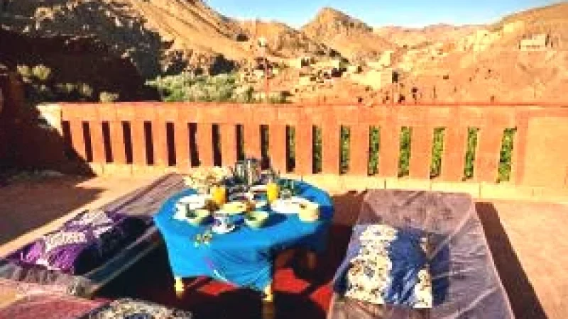 10) Local Guesthouses(3)