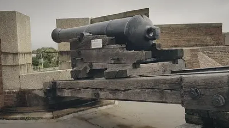 10) Redoubt Fortress(4)
