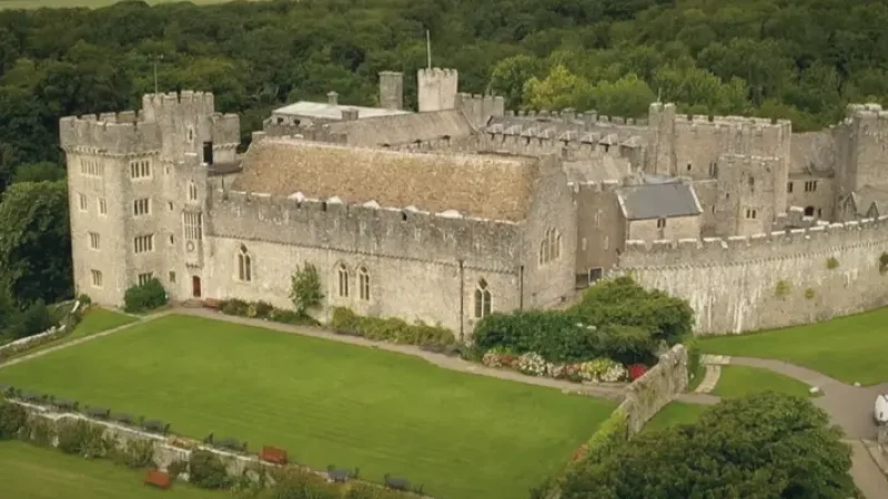 10) St Donat’s Castle(1)