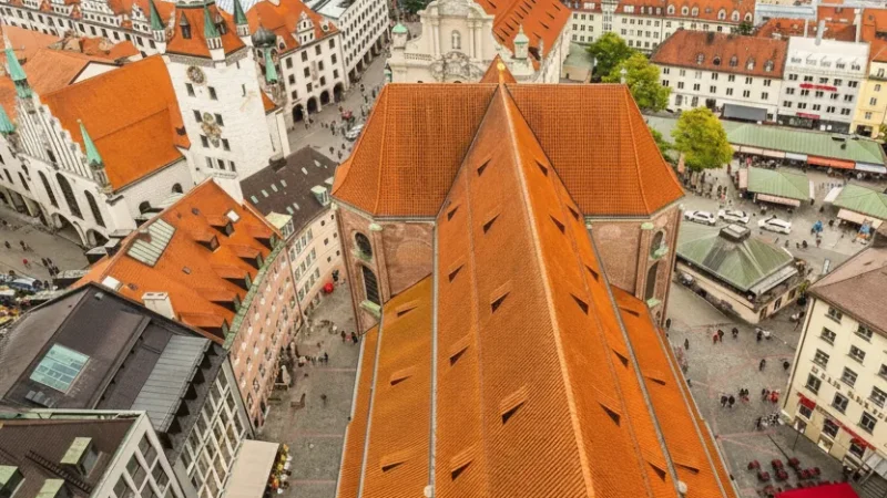 10) St. Peter's Church Munich(2)