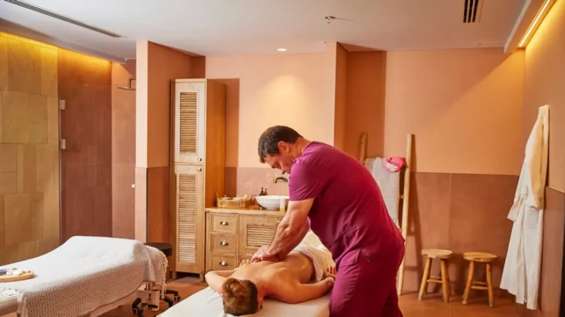 10) Wellness Centers(1)