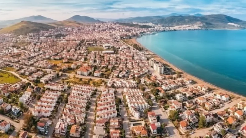 10. Edremit City Center – Local shops and food_(3)