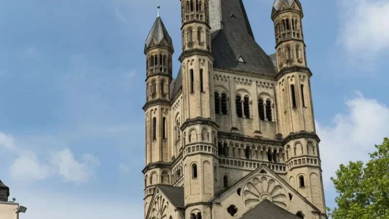 10. Great St. Martin Church(3)