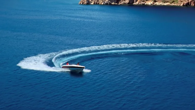 10. Kalamar Bay – A scenic bay ideal for swimming_(5)