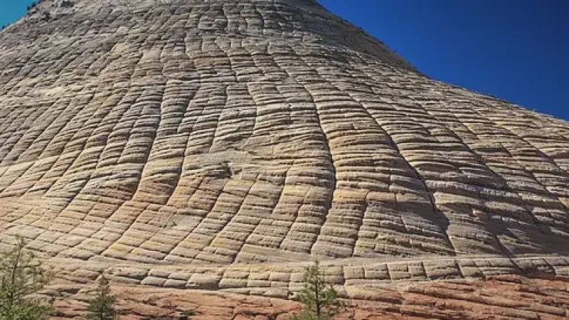 10_Checkerboard_Mesa(2)
