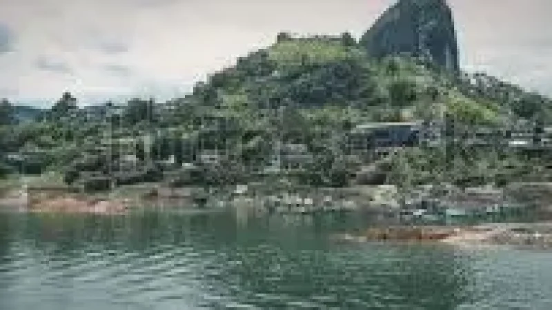 11 11 Waterfront Rest Areas – Relaxing spots(6)