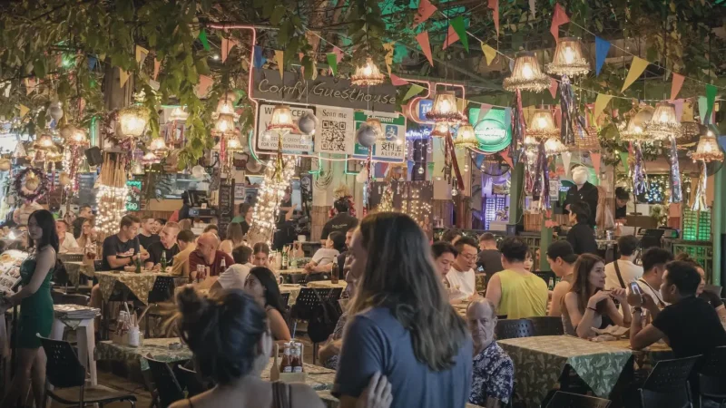 11 Café Corners – Traditional and modern cafés_(3)