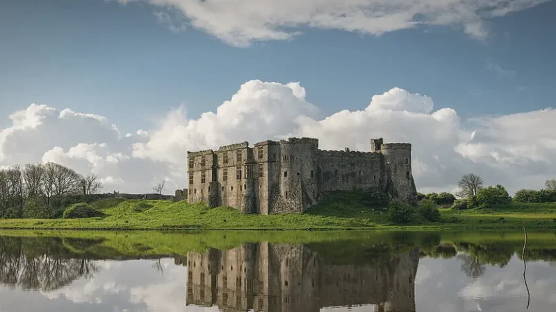 11) Carew Castle(1)