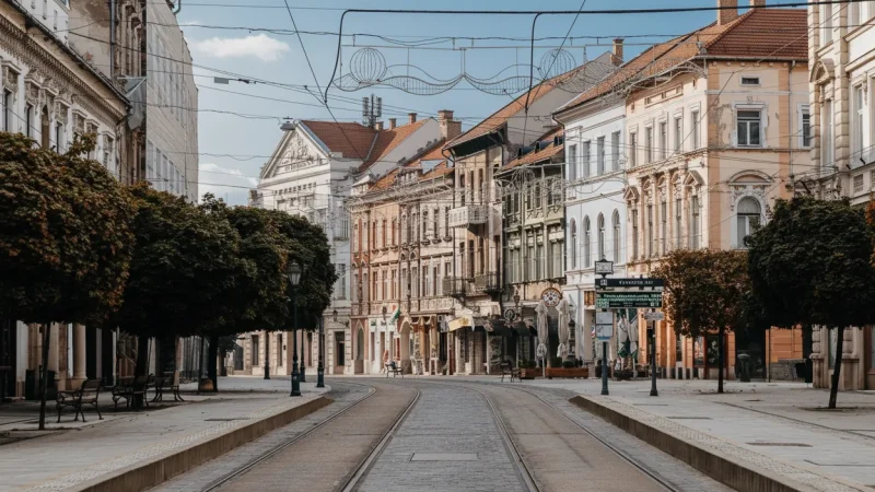 11) City Promenade(5)