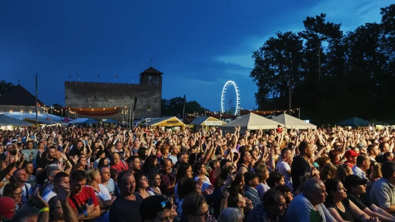 11) Cultural Event Spaces(4)