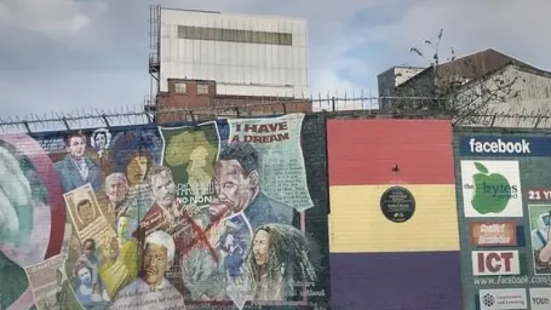 11) Falls Road Murals(1)