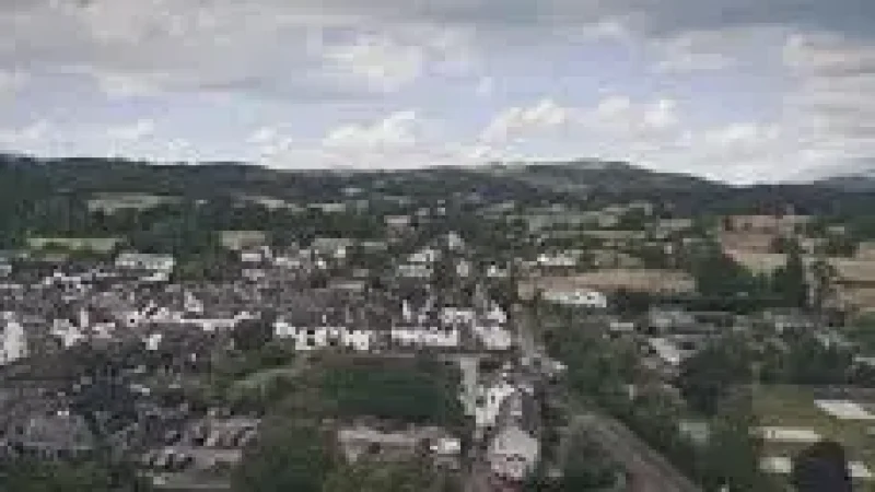 11) Hawkshead Village(5)