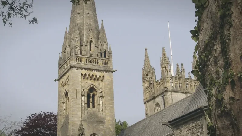 11) Llandaff Cathedral(1)