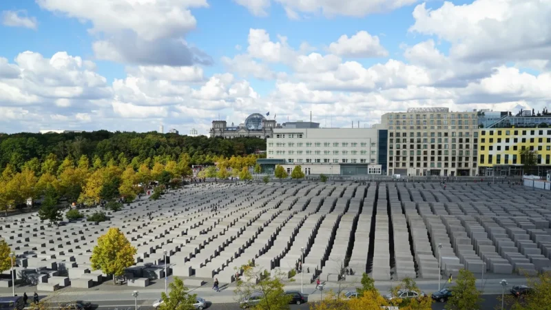 11) Memorial to the Murdered Jews of Europe(3)
