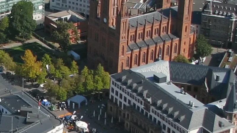 11) Schlossplatz Wiesbaden(6)