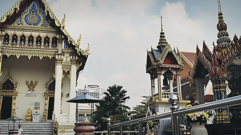 11) Thai Buddhist Chetawan Temple(2)