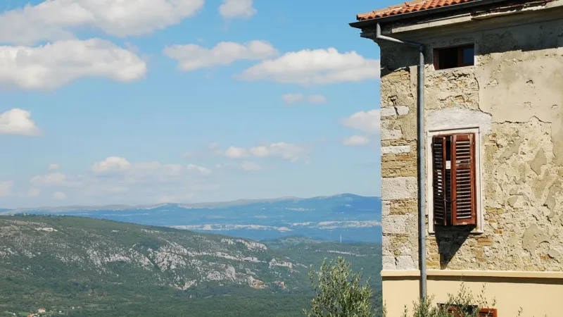 11) Traditional Houses(6)