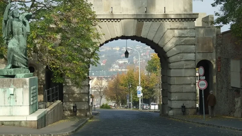 11) Vienna Gate Area(2)